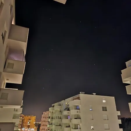 Roza Apartment *