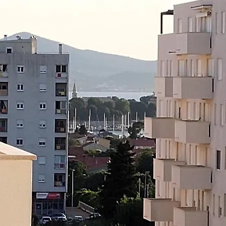 Roza * Zadar